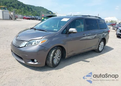 2015 Toyota Sienna Limited Premium 7 Passenger z USA, uszkodzony, nr VIN 5TDYK3DC6FS613278